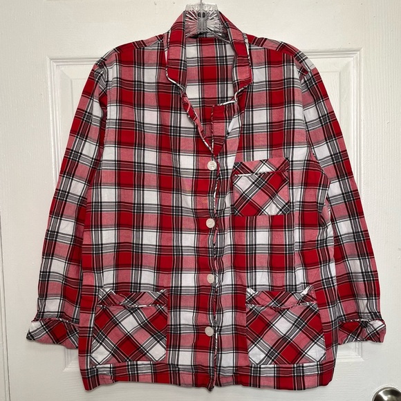 VICTORIA’S SECRET Red, White, and Black Button Down Pajama Top | size medium - Picture 1 of 12